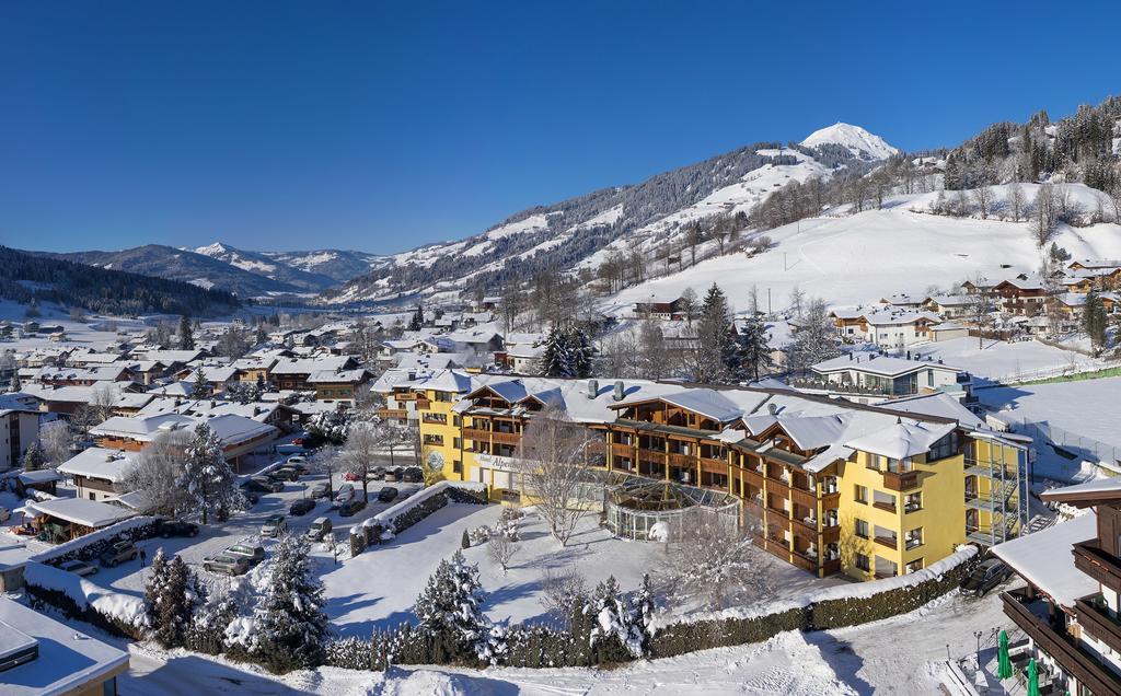 Отель Alpenhof Brixen Бриксен-им-Тале Экстерьер фото