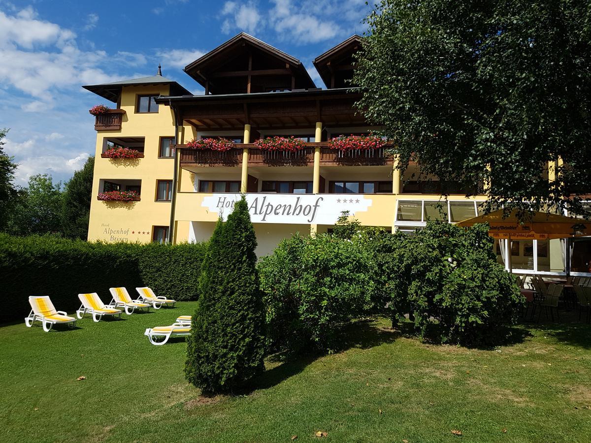 Отель Alpenhof Brixen Бриксен-им-Тале Экстерьер фото
