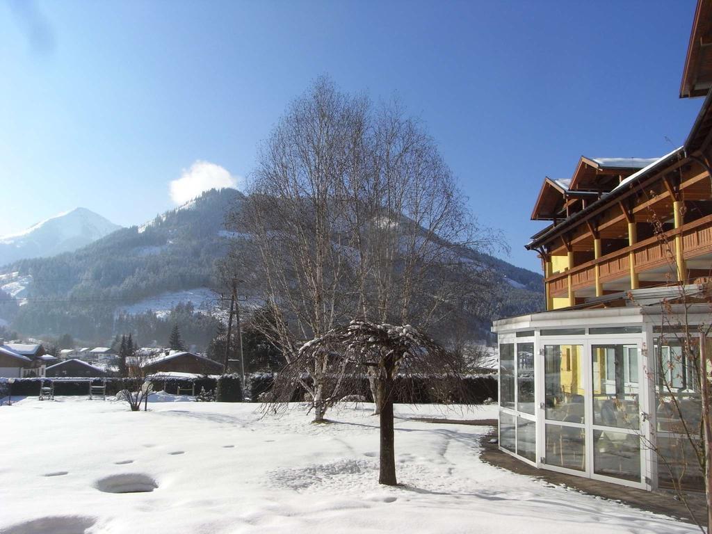 Отель Alpenhof Brixen Бриксен-им-Тале Экстерьер фото